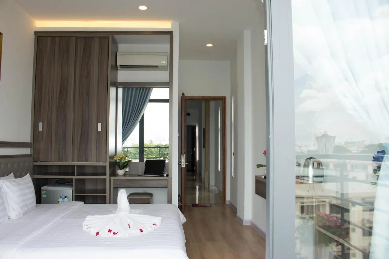 Winston Hotel Ho Şi Min 3*,